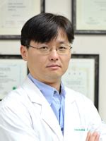 송재욱 원장 신경외과전문의 프로필 - 새 우리 병원